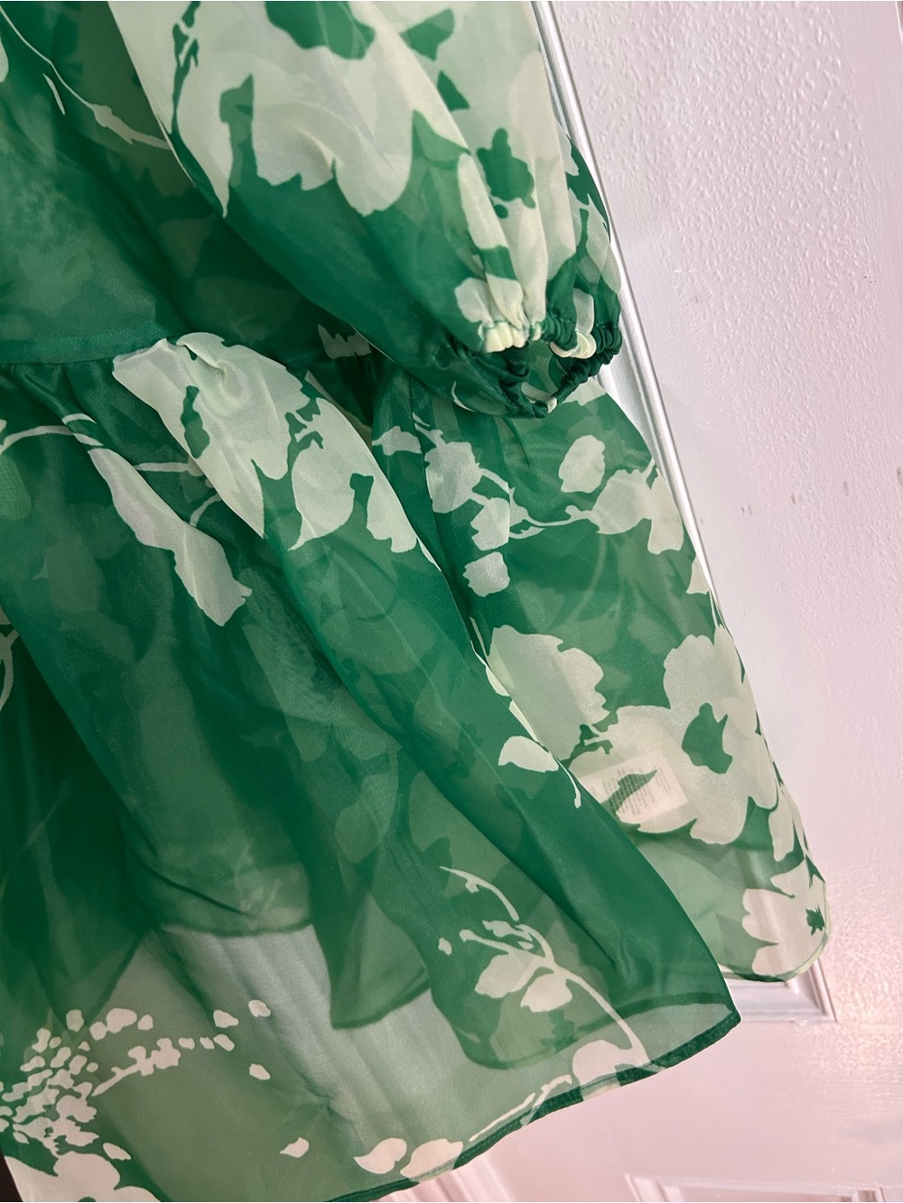 Selkie The summer field cotton candy blouse Size 4 green organza - Picture 4 of 10